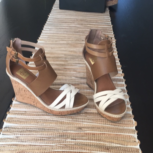 Dolce Vita Shoes - Dolce Vita Platform  shoes 8 1/2